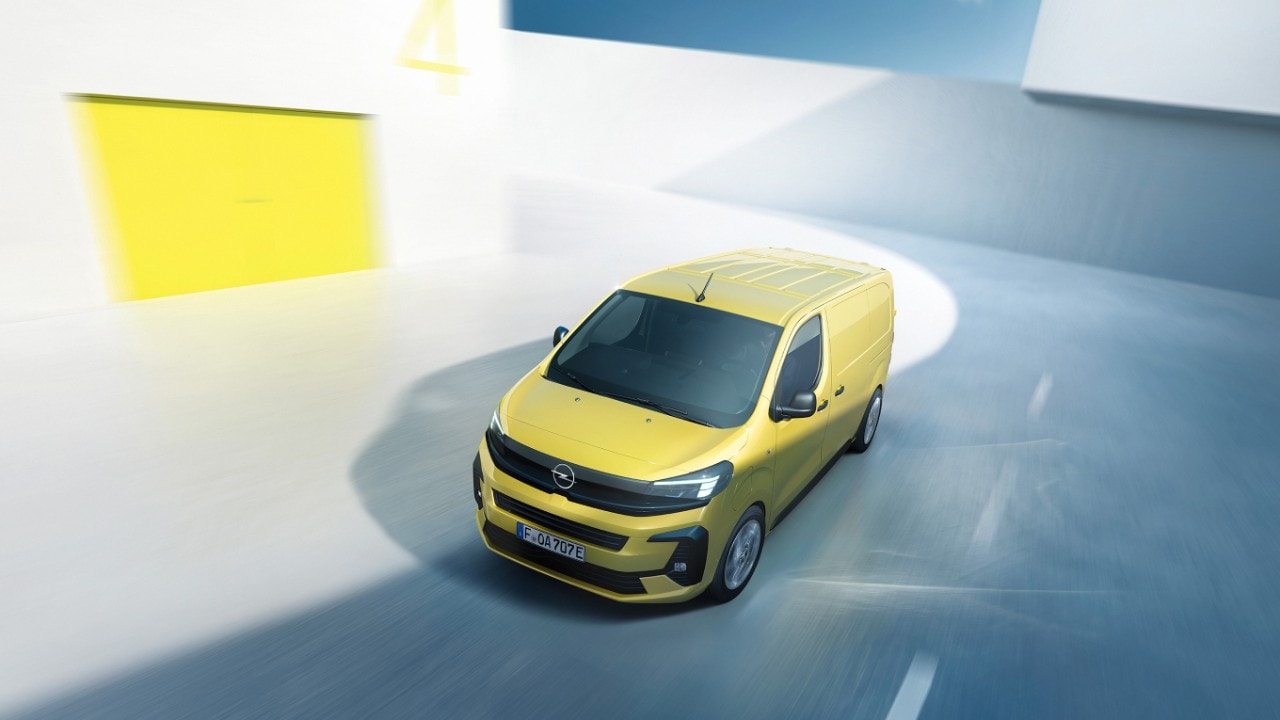 Opel, Vivaro-e, Loading